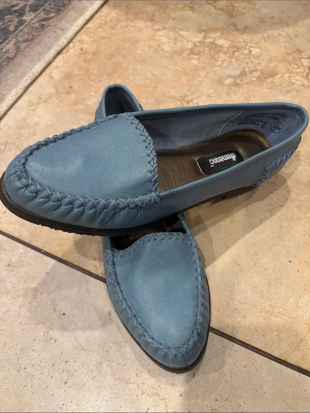 Ellemenno Manitoba II Blue Leather Slip-On Loafers size 5.5